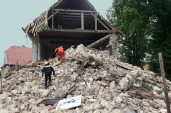 Zcen kostel, Leneice 2008